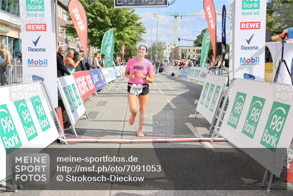 15.09.2024 - PSD Bank Halbmarathon Strokosch-Dieckow http://msf.ph/oto/7091053 15.09.2024 12:55:24 Ziel 3210 meine-sportfotos.de