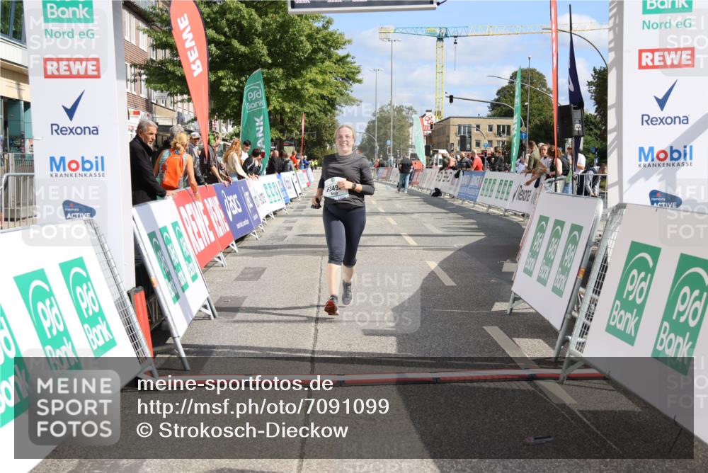 15.09.2024 - PSD Bank Halbmarathon Strokosch-Dieckow http://msf.ph/oto/7091099 15.09.2024 12:56:33 Ziel 3492 meine-sportfotos.de