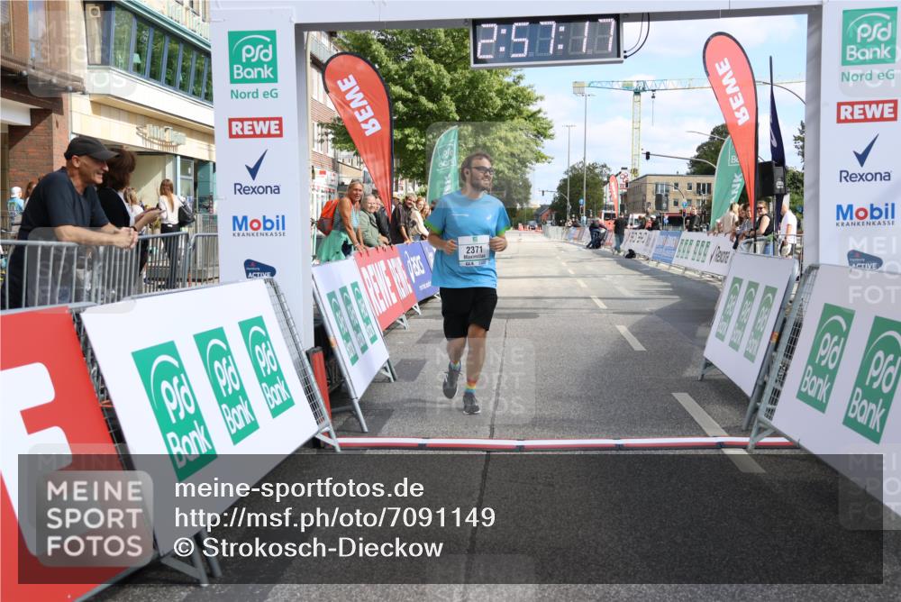 15.09.2024 - PSD Bank Halbmarathon Strokosch-Dieckow http://msf.ph/oto/7091149 15.09.2024 12:58:09 Ziel 2371 meine-sportfotos.de