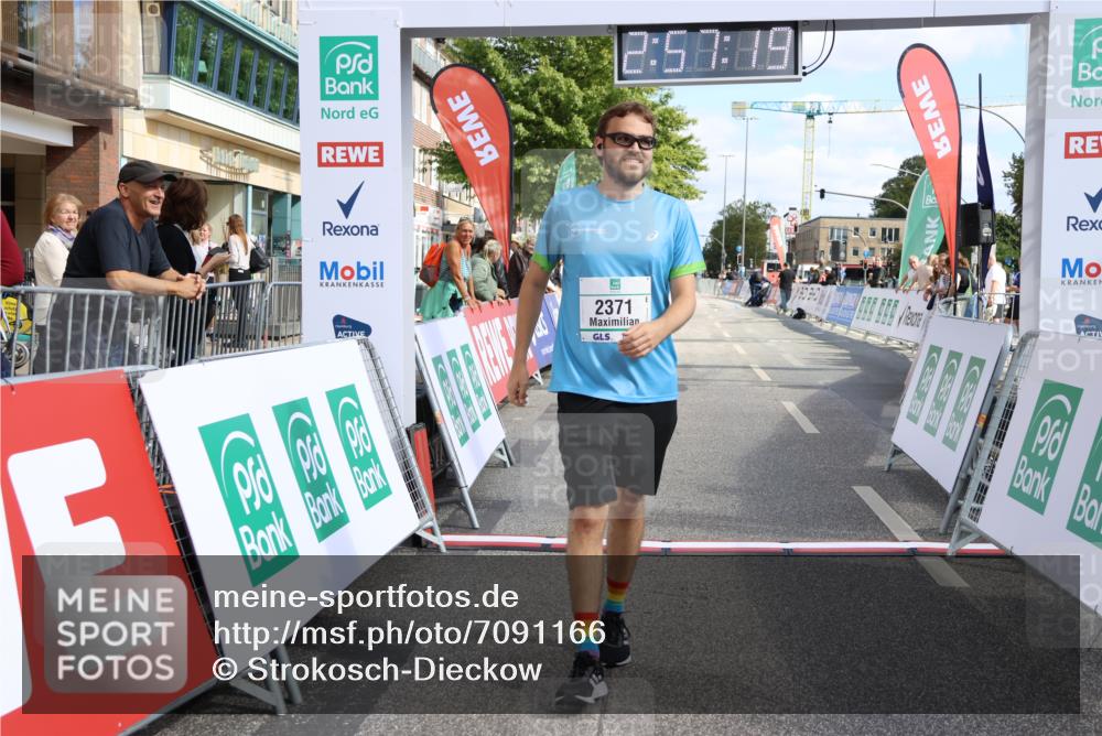 15.09.2024 - PSD Bank Halbmarathon Strokosch-Dieckow http://msf.ph/oto/7091166 15.09.2024 12:58:11 Ziel 2371 meine-sportfotos.de