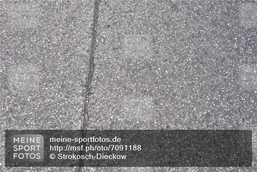 15.09.2024 - PSD Bank Halbmarathon Strokosch-Dieckow http://msf.ph/oto/7091188 15.09.2024 13:00:08 Ziel  meine-sportfotos.de