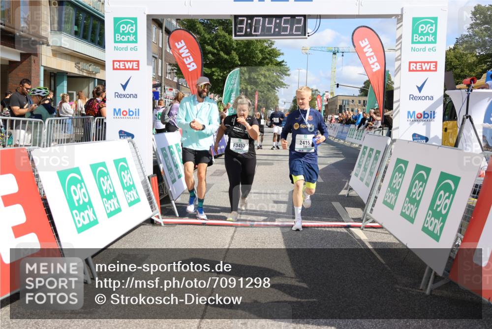 15.09.2024 - PSD Bank Halbmarathon Strokosch-Dieckow http://msf.ph/oto/7091298 15.09.2024 13:05:43 Ziel 3457 meine-sportfotos.de