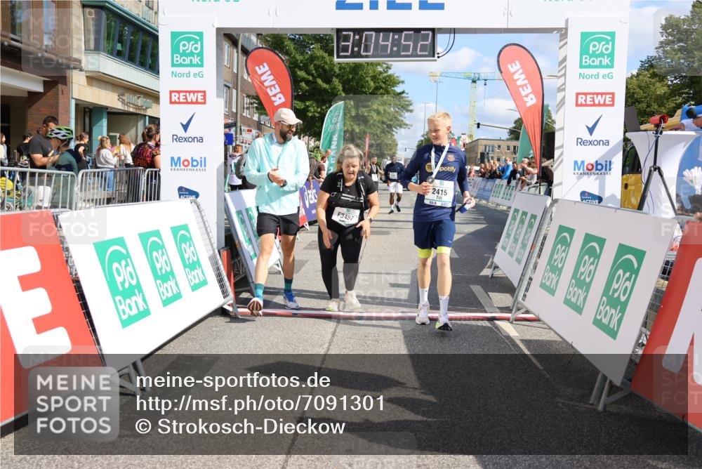 15.09.2024 - PSD Bank Halbmarathon Strokosch-Dieckow http://msf.ph/oto/7091301 15.09.2024 13:05:44 Ziel 2246, 3457 meine-sportfotos.de