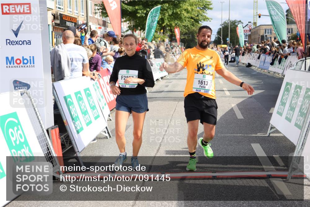 15.09.2024 - PSD Bank Halbmarathon Strokosch-Dieckow http://msf.ph/oto/7091445 15.09.2024 12:19:53 Ziel 1613, 2867, 3092 meine-sportfotos.de