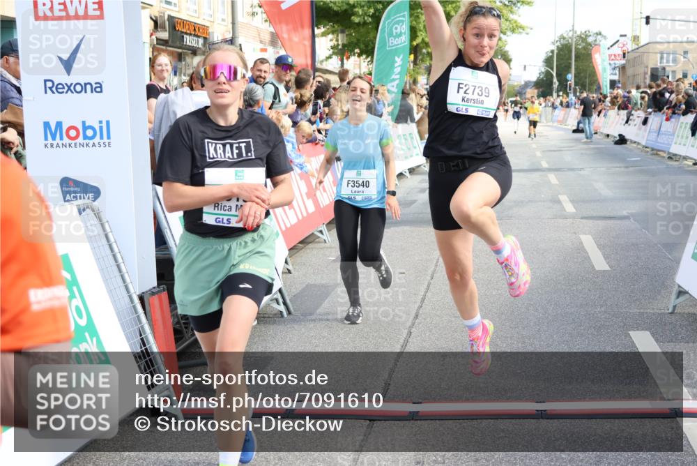 15.09.2024 - PSD Bank Halbmarathon Strokosch-Dieckow http://msf.ph/oto/7091610 15.09.2024 12:20:26 Ziel 2215, 2295, 2739, 3085, 3152, 3440, 3540 meine-sportfotos.de