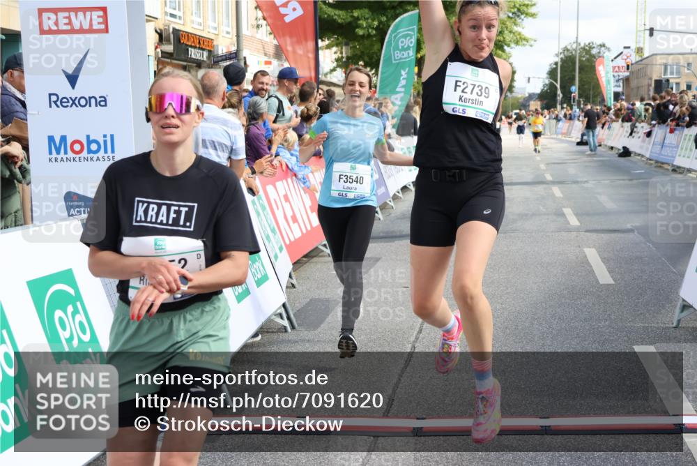 15.09.2024 - PSD Bank Halbmarathon Strokosch-Dieckow http://msf.ph/oto/7091620 15.09.2024 12:20:26 Ziel 2215, 2295, 2739, 3085, 3152, 3440, 3540 meine-sportfotos.de
