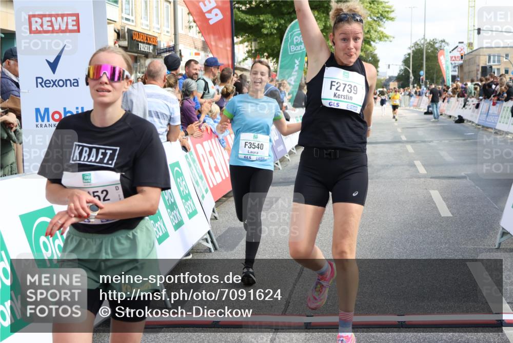 15.09.2024 - PSD Bank Halbmarathon Strokosch-Dieckow http://msf.ph/oto/7091624 15.09.2024 12:20:26 Ziel 2215, 2295, 2739, 3085, 3152, 3440, 3540 meine-sportfotos.de