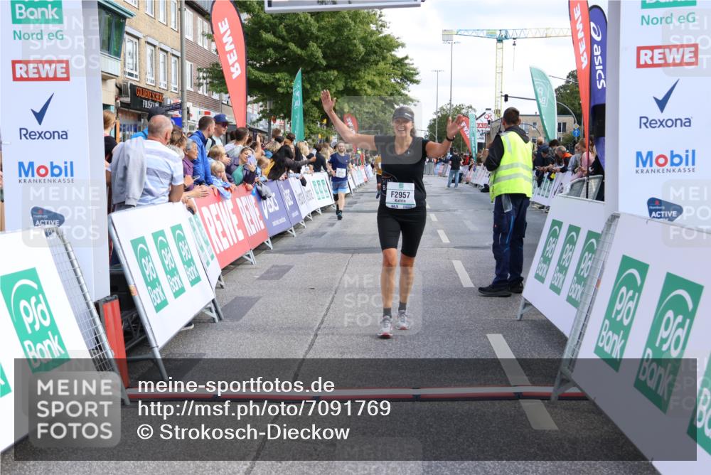 15.09.2024 - PSD Bank Halbmarathon Strokosch-Dieckow http://msf.ph/oto/7091769 15.09.2024 12:21:00 Ziel 2128, 2325, 2957, 3032 meine-sportfotos.de