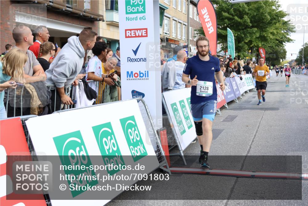 15.09.2024 - PSD Bank Halbmarathon Strokosch-Dieckow http://msf.ph/oto/7091803 15.09.2024 12:21:06 Ziel 2070, 2128, 2325, 2957, 3032, 3248 meine-sportfotos.de