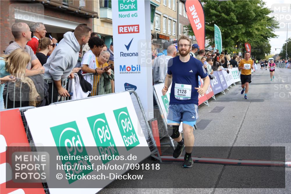 15.09.2024 - PSD Bank Halbmarathon Strokosch-Dieckow http://msf.ph/oto/7091818 15.09.2024 12:21:06 Ziel 2070, 2128, 2325, 2957, 3032, 3248 meine-sportfotos.de