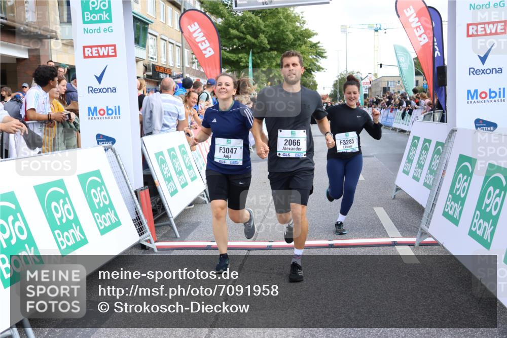 15.09.2024 - PSD Bank Halbmarathon Strokosch-Dieckow http://msf.ph/oto/7091958 15.09.2024 12:21:29 Ziel 2066, 3047, 3285 meine-sportfotos.de