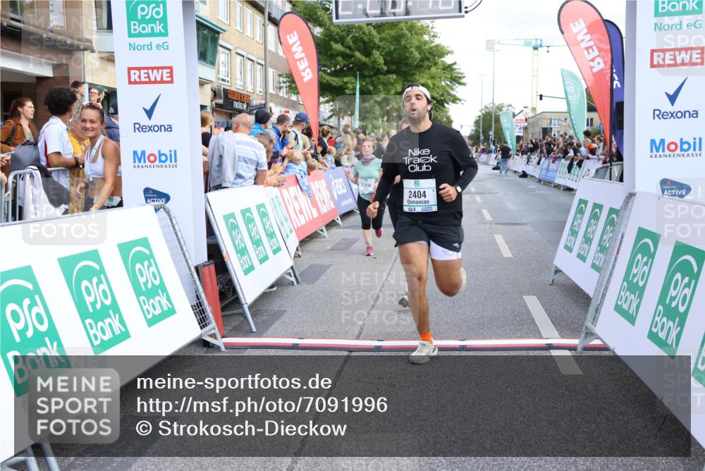 15.09.2024 - PSD Bank Halbmarathon Strokosch-Dieckow http://msf.ph/oto/7091996 15.09.2024 12:21:39 Ziel 2066, 2256, 2379, 2404, 2698, 3047, 3069, 3285, 3555 meine-sportfotos.de