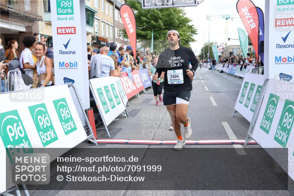 15.09.2024 - PSD Bank Halbmarathon Strokosch-Dieckow http://msf.ph/oto/7091999 15.09.2024 12:21:39 Ziel 2066, 2256, 2379, 2404, 2698, 3047, 3069, 3285, 3555 meine-sportfotos.de