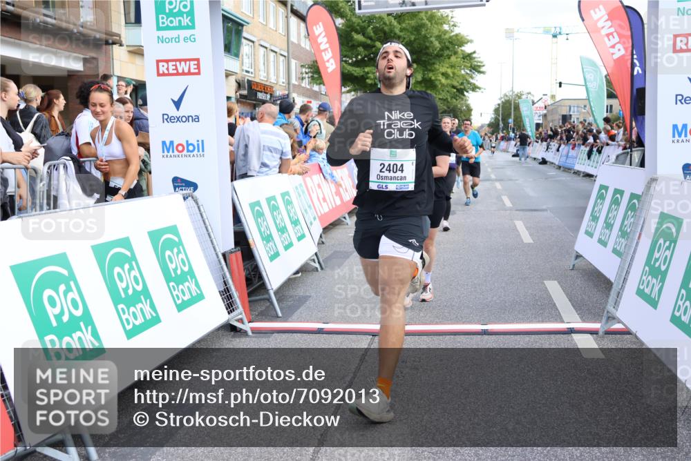 15.09.2024 - PSD Bank Halbmarathon Strokosch-Dieckow http://msf.ph/oto/7092013 15.09.2024 12:21:39 Ziel 2066, 2256, 2379, 2404, 2698, 3047, 3069, 3285, 3555 meine-sportfotos.de