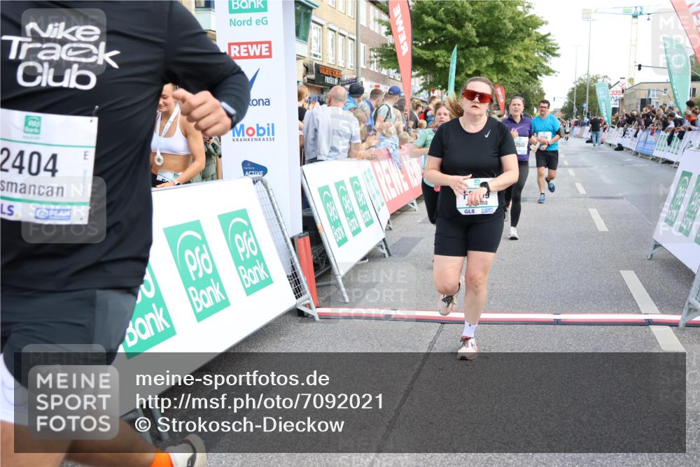 15.09.2024 - PSD Bank Halbmarathon Strokosch-Dieckow http://msf.ph/oto/7092021 15.09.2024 12:21:40 Ziel 2066, 2256, 2379, 2404, 2698, 3047, 3069, 3285, 3555 meine-sportfotos.de