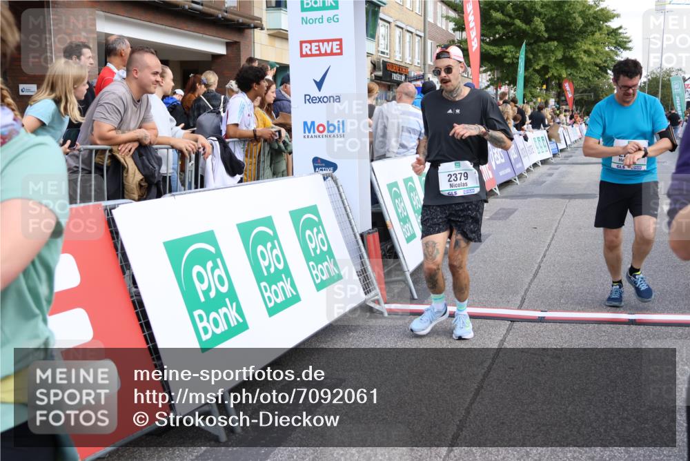 15.09.2024 - PSD Bank Halbmarathon Strokosch-Dieckow http://msf.ph/oto/7092061 15.09.2024 12:21:42 Ziel 2254, 2256, 2379, 2404, 2698, 3069, 3285, 3555 meine-sportfotos.de