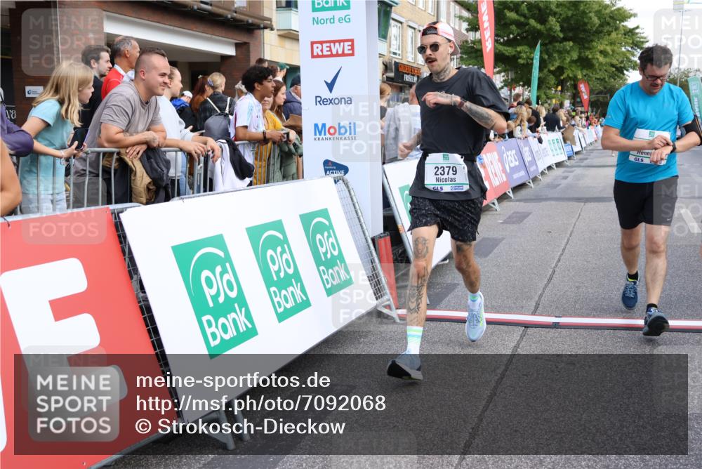 15.09.2024 - PSD Bank Halbmarathon Strokosch-Dieckow http://msf.ph/oto/7092068 15.09.2024 12:21:43 Ziel 2254, 2256, 2379, 2404, 2698, 3069, 3555 meine-sportfotos.de