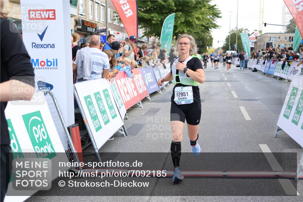 15.09.2024 - PSD Bank Halbmarathon Strokosch-Dieckow http://msf.ph/oto/7092185 15.09.2024 12:21:58 Ziel 2131, 2254, 2951, 3269, 3275 meine-sportfotos.de