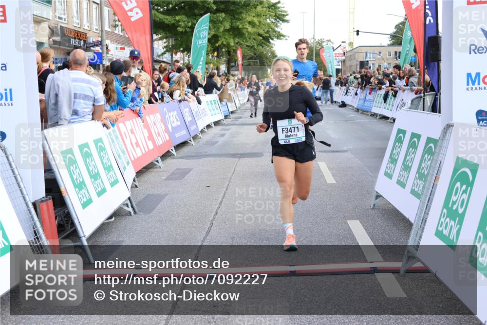 15.09.2024 - PSD Bank Halbmarathon Strokosch-Dieckow http://msf.ph/oto/7092227 15.09.2024 12:22:06 Ziel 2039, 2131, 2689, 2951, 3230, 3269, 3275, 3471 meine-sportfotos.de