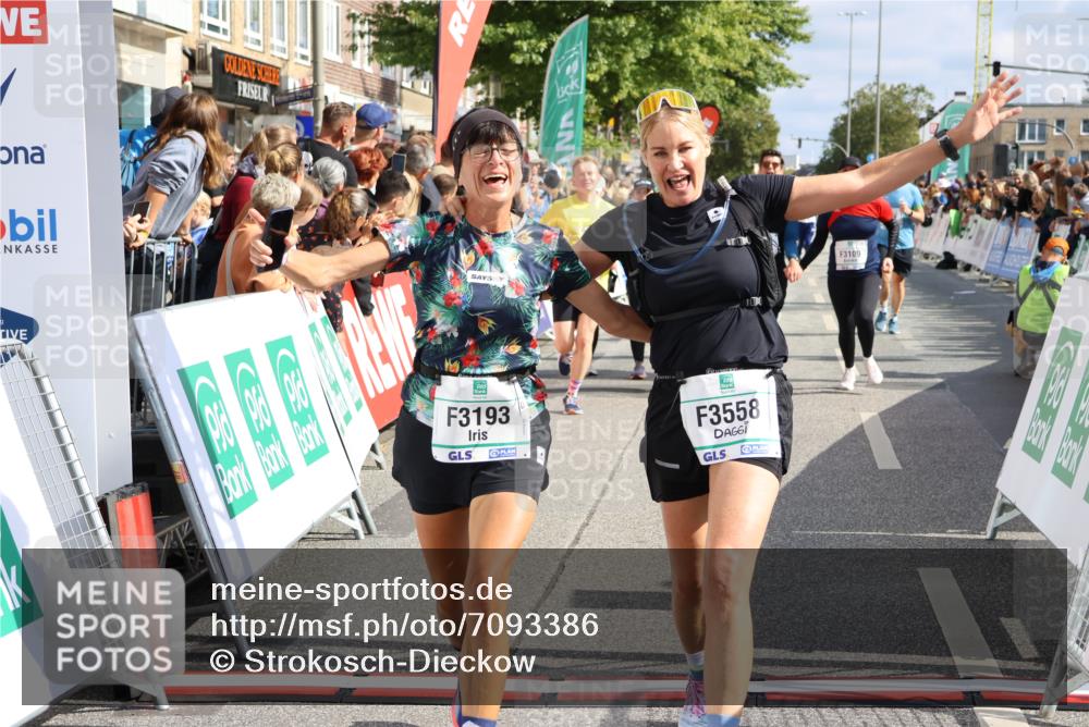 15.09.2024 - PSD Bank Halbmarathon Strokosch-Dieckow http://msf.ph/oto/7093386 15.09.2024 12:17:12 Ziel 1157, 2117, 2270, 2277, 2526, 2686, 2969, 3102, 3109, 3118, 3140, 3193, 3493, 3494, 3558 meine-sportfotos.de