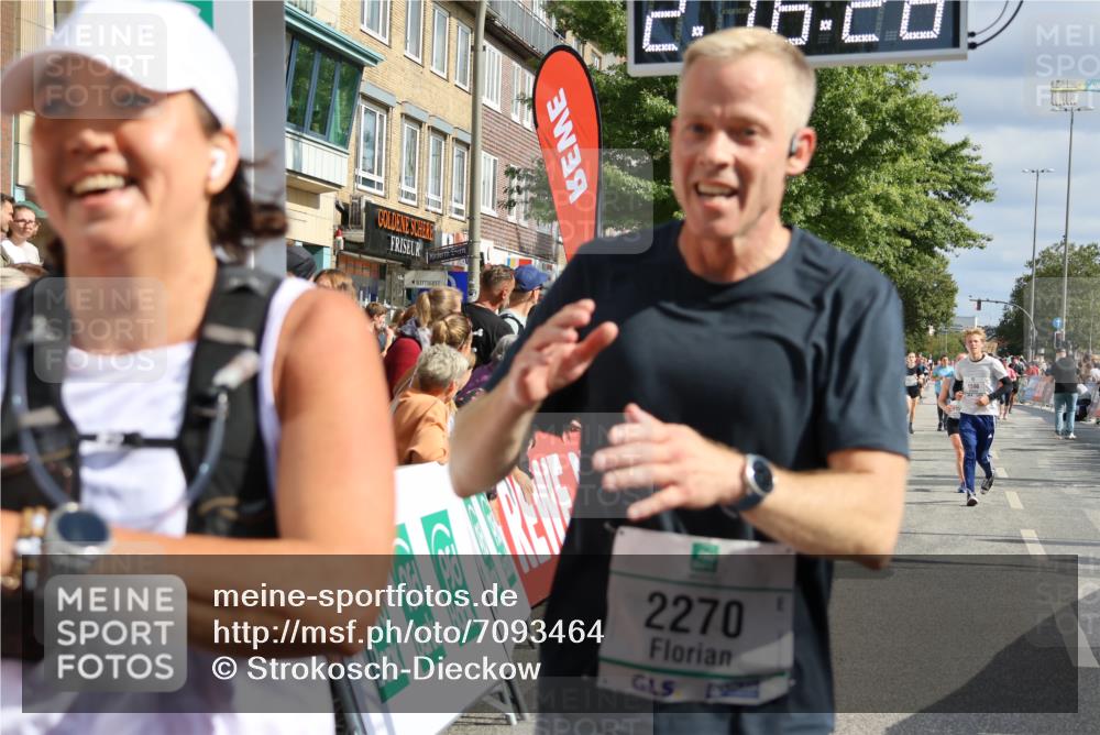 15.09.2024 - PSD Bank Halbmarathon Strokosch-Dieckow http://msf.ph/oto/7093464 15.09.2024 12:17:19 Ziel 1157, 1596, 2117, 2270, 2277, 2686, 2969, 3109, 3118, 3193, 3250, 3403, 3507, 3558 meine-sportfotos.de