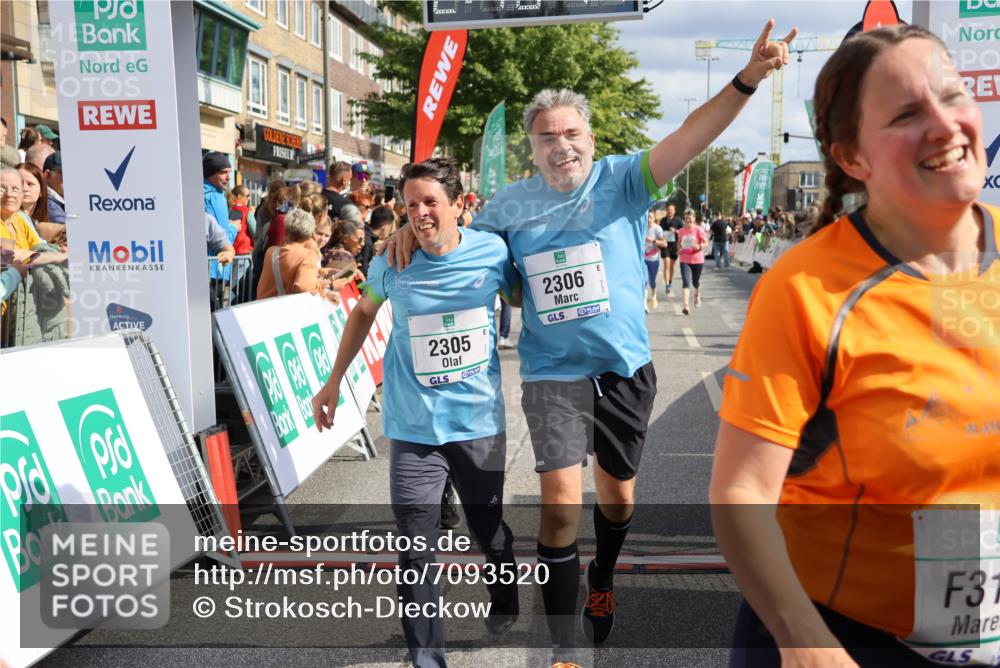 15.09.2024 - PSD Bank Halbmarathon Strokosch-Dieckow http://msf.ph/oto/7093520 15.09.2024 12:17:32 Ziel 792, 1596, 2282, 2305, 2306, 2931, 2932, 3130, 3250, 3403, 3425, 3507 meine-sportfotos.de