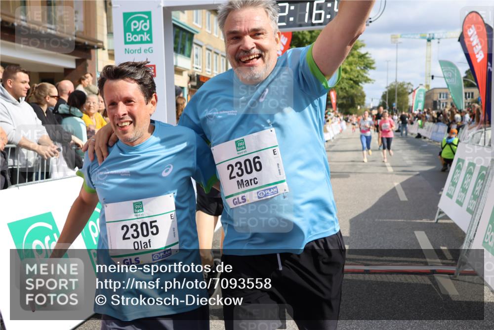 15.09.2024 - PSD Bank Halbmarathon Strokosch-Dieckow http://msf.ph/oto/7093558 15.09.2024 12:17:32 Ziel 792, 1596, 2282, 2305, 2306, 2931, 2932, 3130, 3250, 3403, 3425, 3507 meine-sportfotos.de