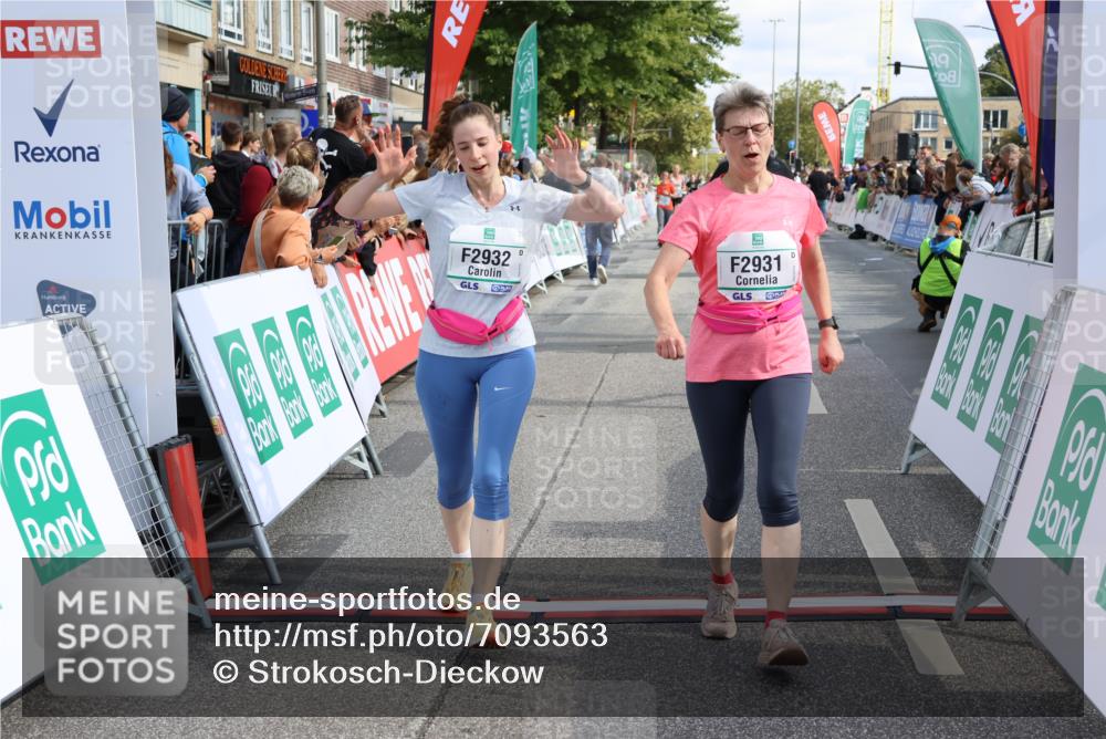 15.09.2024 - PSD Bank Halbmarathon Strokosch-Dieckow http://msf.ph/oto/7093563 15.09.2024 12:17:37 Ziel 792, 1596, 2282, 2305, 2306, 2931, 2932, 3130, 3425, 3507 meine-sportfotos.de