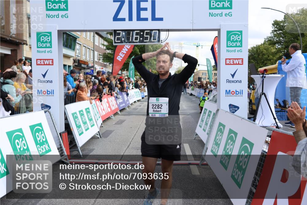 15.09.2024 - PSD Bank Halbmarathon Strokosch-Dieckow http://msf.ph/oto/7093635 15.09.2024 12:17:41 Ziel 792, 2282, 2305, 2306, 2931, 2932, 3020, 3130, 3425 meine-sportfotos.de