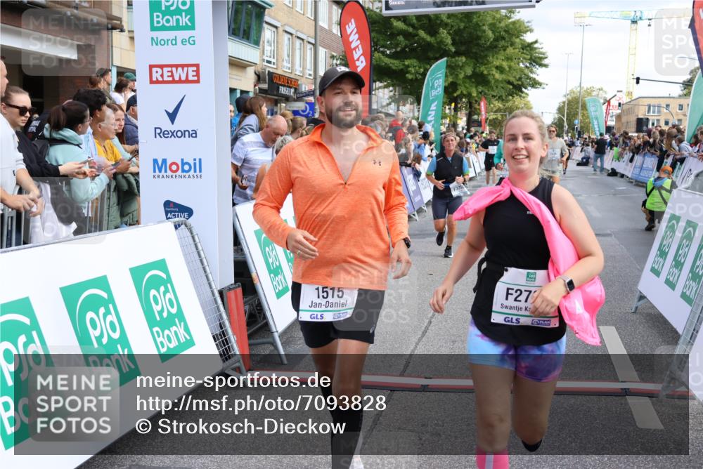 15.09.2024 - PSD Bank Halbmarathon Strokosch-Dieckow http://msf.ph/oto/7093828 15.09.2024 12:18:02 Ziel 983, 1515, 2298, 2424, 2549, 2665, 2702, 2762, 3010, 3072, 3084, 3155, 3260, 3302 meine-sportfotos.de