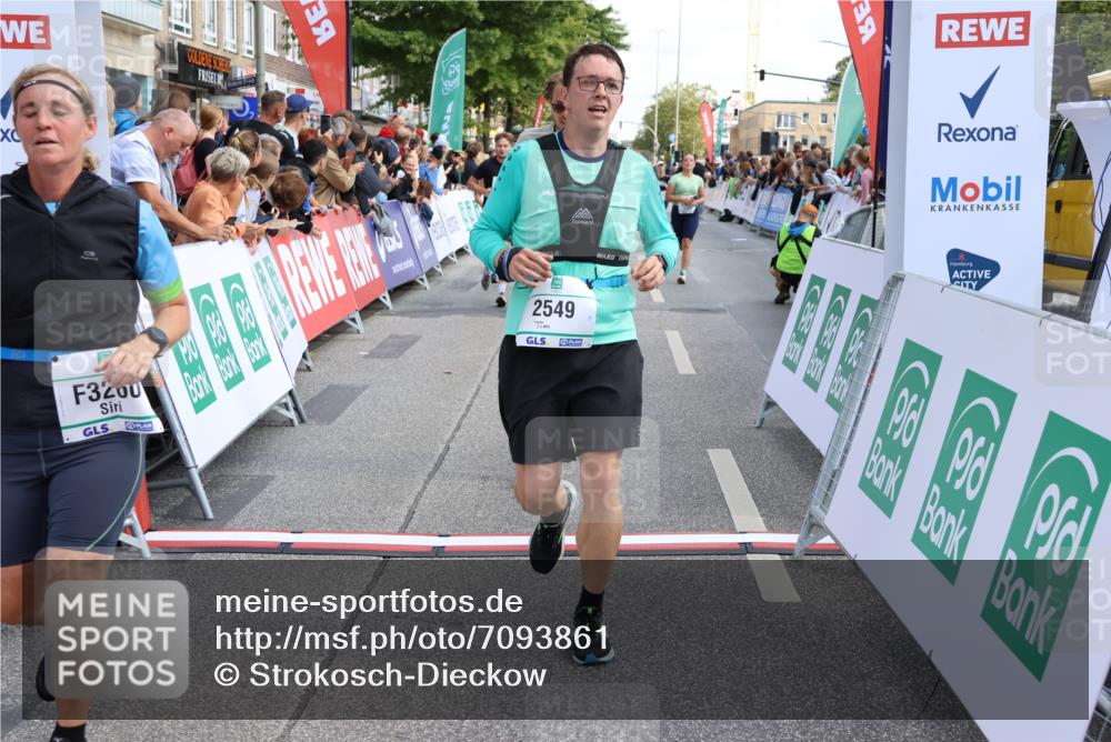 15.09.2024 - PSD Bank Halbmarathon Strokosch-Dieckow http://msf.ph/oto/7093861 15.09.2024 12:18:05 Ziel 1515, 2169, 2298, 2424, 2549, 2665, 2702, 2762, 2971, 3010, 3072, 3084, 3155, 3260 meine-sportfotos.de