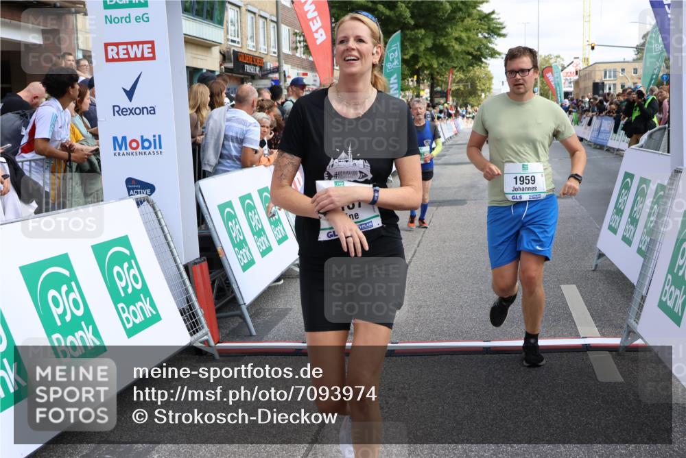 15.09.2024 - PSD Bank Halbmarathon Strokosch-Dieckow http://msf.ph/oto/7093974 15.09.2024 12:18:21 Ziel 789, 1959, 2169, 2298, 2762, 2916, 2971, 2991, 3070, 3074, 3084, 3137, 3208, 3382, 3498 meine-sportfotos.de
