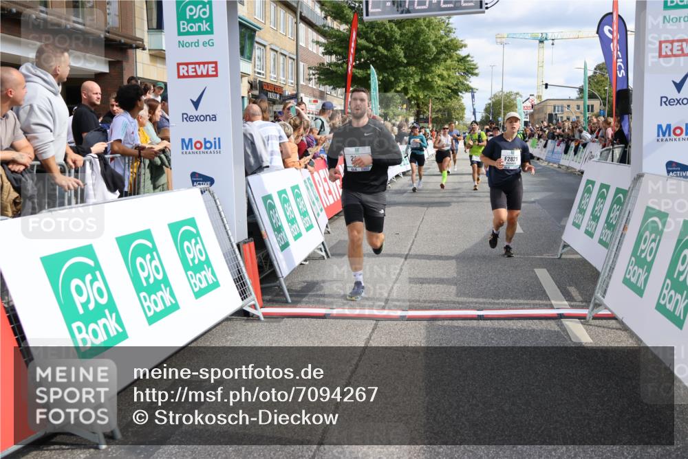 15.09.2024 - PSD Bank Halbmarathon Strokosch-Dieckow http://msf.ph/oto/7094267 15.09.2024 12:19:13 Ziel 1728, 1729, 2023, 2086, 2149, 2232, 2412, 2821, 3094, 3106, 3221, 3258, 3419, 3500, 3561 meine-sportfotos.de
