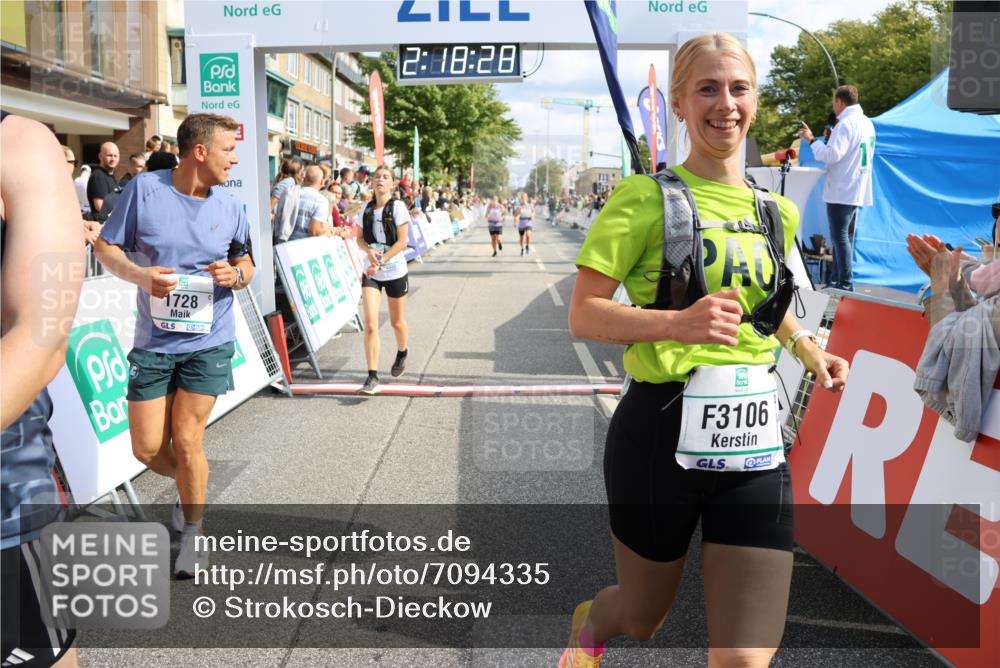 15.09.2024 - PSD Bank Halbmarathon Strokosch-Dieckow http://msf.ph/oto/7094335 15.09.2024 12:19:19 Ziel 1728, 1729, 2149, 2412, 2821, 3106, 3258, 3419, 3446, 3447, 3500, 3561 meine-sportfotos.de