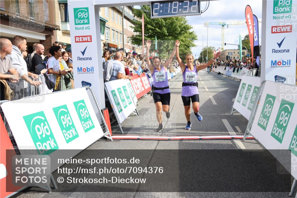15.09.2024 - PSD Bank Halbmarathon Strokosch-Dieckow http://msf.ph/oto/7094376 15.09.2024 12:19:23 Ziel 1728, 1729, 2149, 2412, 2821, 3106, 3258, 3419, 3446, 3447, 3500, 3561 meine-sportfotos.de