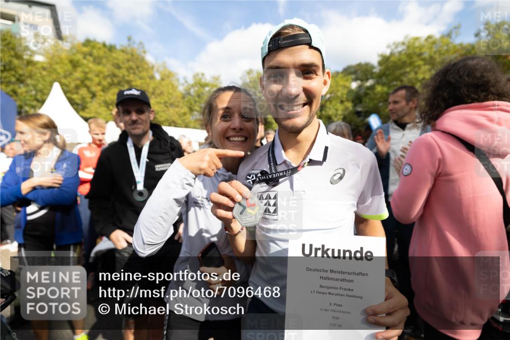 15.09.2024 - PSD Bank Halbmarathon Michael Strokosch http://msf.ph/oto/7096468 15.09.2024 12:43:39 Allgemein zum Event 2, 35, 1, 07, 34 meine-sportfotos.de