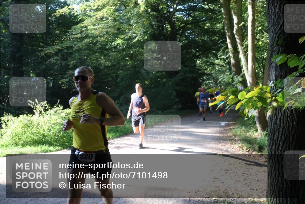 22.09.2024 - 32. Volkslauf durch das schöne Alstertal Luisa Fischer http://msf.ph/oto/7101498 22.09.2024 10:18:21 Laufen 1520 meine-sportfotos.de