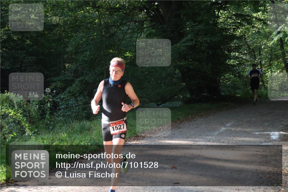22.09.2024 - 32. Volkslauf durch das schöne Alstertal Luisa Fischer http://msf.ph/oto/7101528 22.09.2024 10:19:07 Laufen 1527, 1524 meine-sportfotos.de