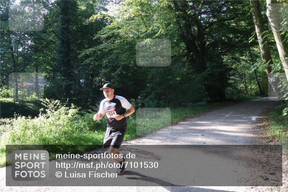 22.09.2024 - 32. Volkslauf durch das schöne Alstertal Luisa Fischer http://msf.ph/oto/7101530 22.09.2024 10:19:12 Laufen 1524 meine-sportfotos.de