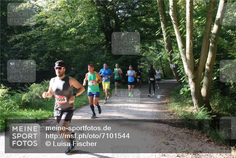 22.09.2024 - 32. Volkslauf durch das schöne Alstertal Luisa Fischer http://msf.ph/oto/7101544 22.09.2024 10:19:42 Laufen 1556, 1533, 1534, 1550, 1559, 1529, 1563 meine-sportfotos.de