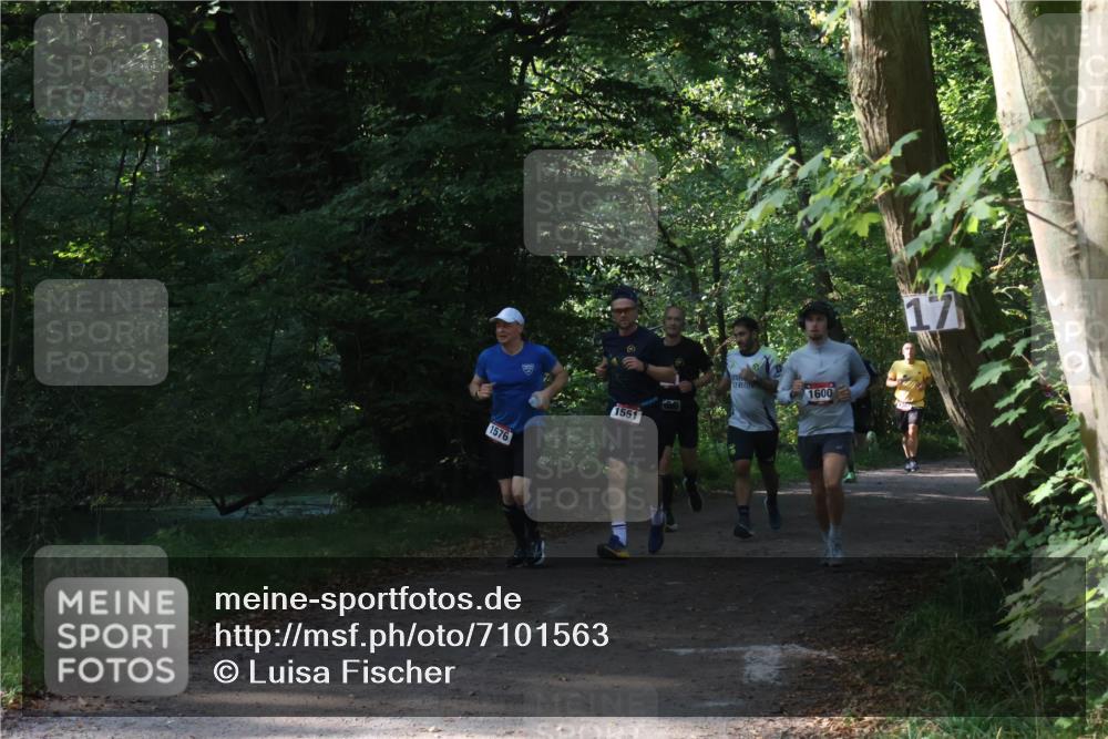 22.09.2024 - 32. Volkslauf durch das schöne Alstertal Luisa Fischer http://msf.ph/oto/7101563 22.09.2024 10:20:03 Laufen 1576, 1551, 33, 1600 meine-sportfotos.de