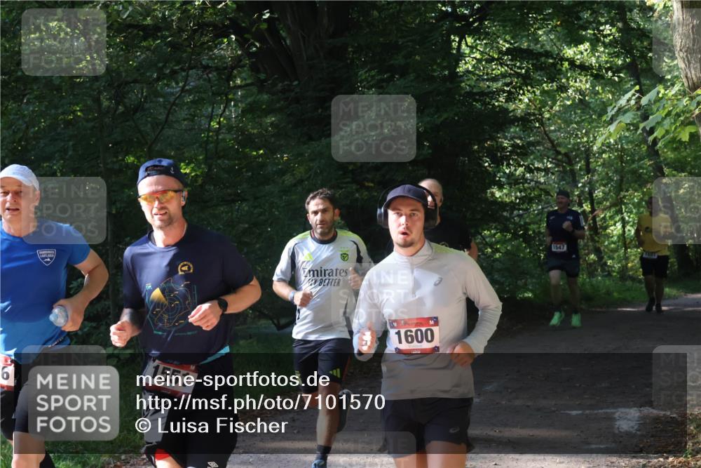 22.09.2024 - 32. Volkslauf durch das schöne Alstertal Luisa Fischer http://msf.ph/oto/7101570 22.09.2024 10:20:06 Laufen 1551, 1600, 1547 meine-sportfotos.de