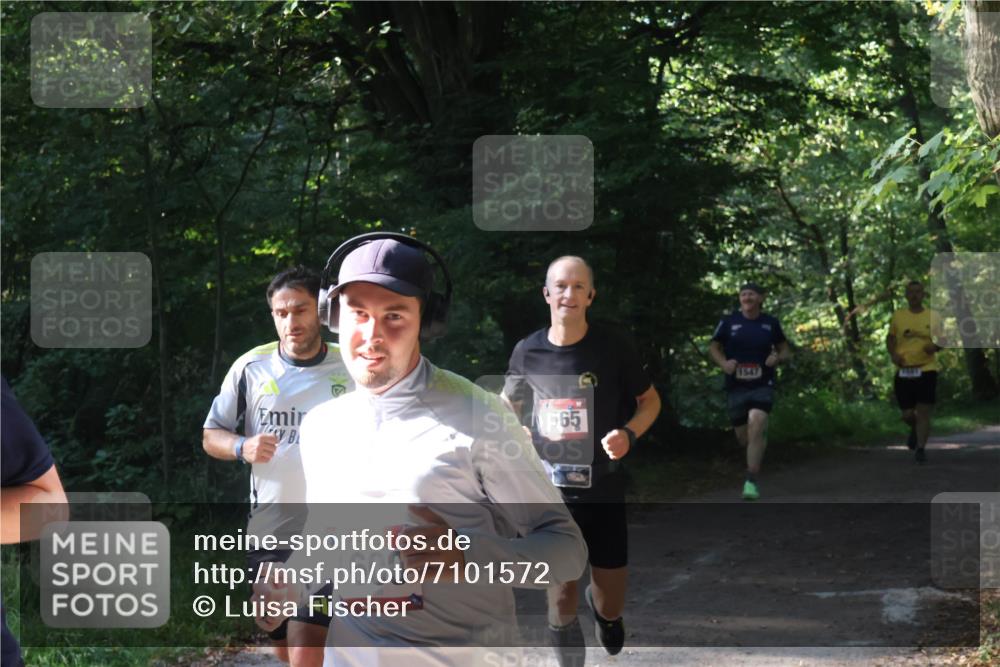 22.09.2024 - 32. Volkslauf durch das schöne Alstertal Luisa Fischer http://msf.ph/oto/7101572 22.09.2024 10:20:06 Laufen 1600, 565, 1547 meine-sportfotos.de