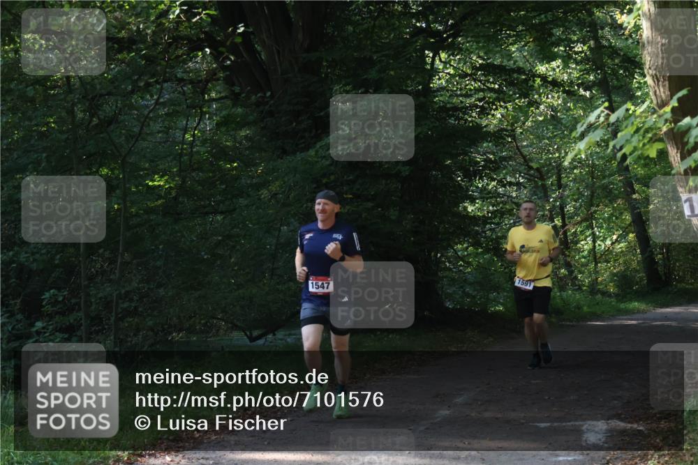 22.09.2024 - 32. Volkslauf durch das schöne Alstertal Luisa Fischer http://msf.ph/oto/7101576 22.09.2024 10:20:08 Laufen 1547, 1591 meine-sportfotos.de