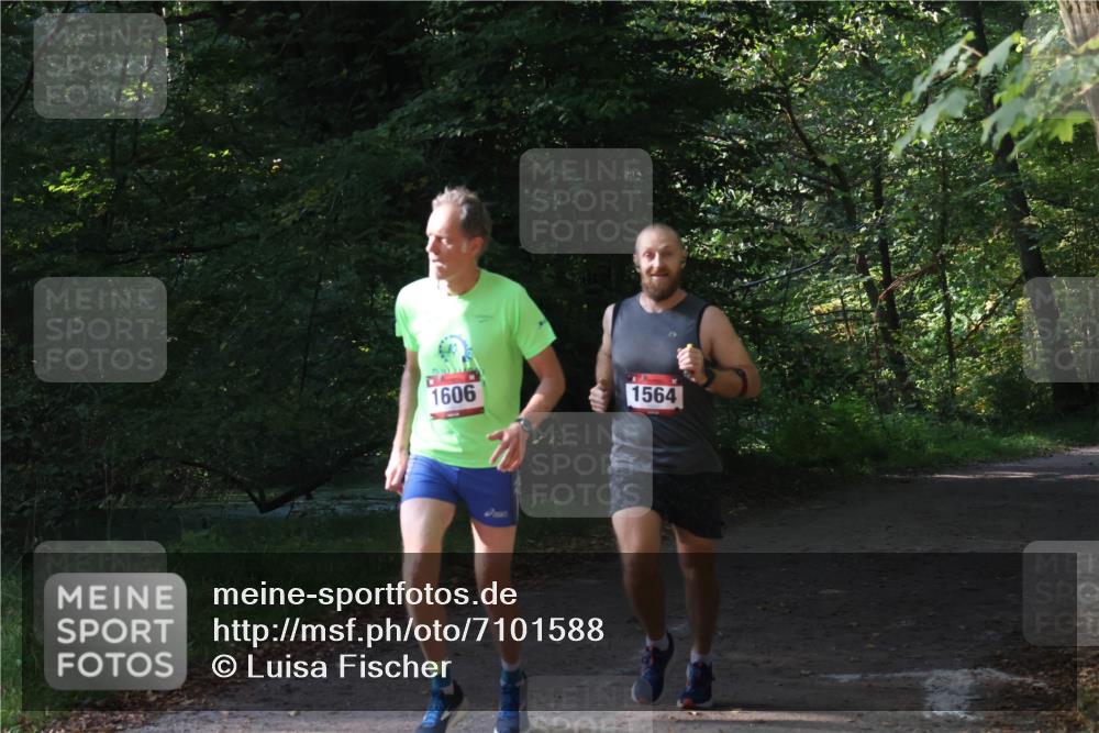22.09.2024 - 32. Volkslauf durch das schöne Alstertal Luisa Fischer http://msf.ph/oto/7101588 22.09.2024 10:20:22 Laufen 1606, 1564 meine-sportfotos.de