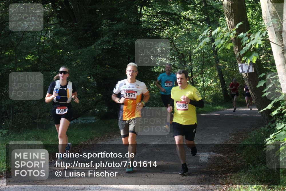 22.09.2024 - 32. Volkslauf durch das schöne Alstertal Luisa Fischer http://msf.ph/oto/7101614 22.09.2024 10:20:59 Laufen 1015, 1571, 1714, 1605 meine-sportfotos.de