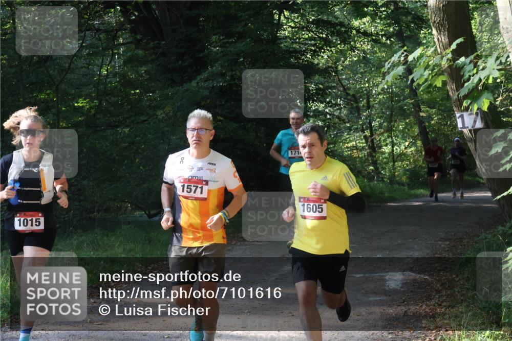 22.09.2024 - 32. Volkslauf durch das schöne Alstertal Luisa Fischer http://msf.ph/oto/7101616 22.09.2024 10:20:59 Laufen 1015, 1571, 171, 1605 meine-sportfotos.de