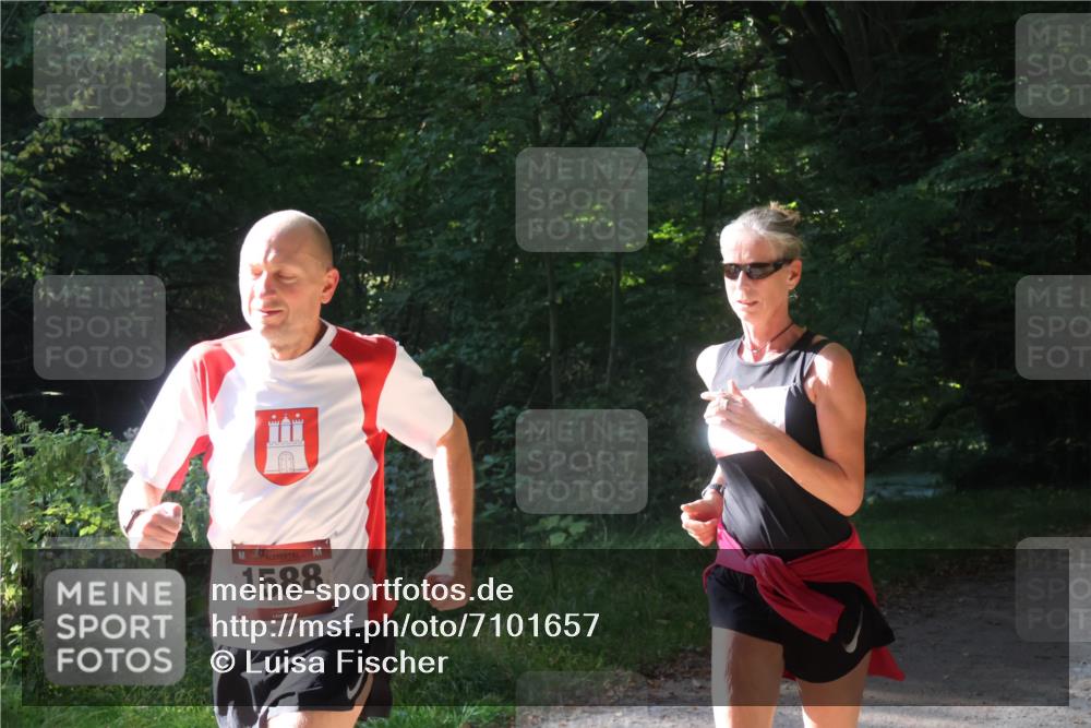 22.09.2024 - 32. Volkslauf durch das schöne Alstertal Luisa Fischer http://msf.ph/oto/7101657 22.09.2024 10:21:39 Laufen 1588 meine-sportfotos.de