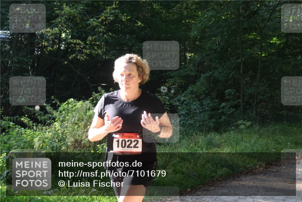 22.09.2024 - 32. Volkslauf durch das schöne Alstertal Luisa Fischer http://msf.ph/oto/7101679 22.09.2024 10:22:03 Laufen 1022 meine-sportfotos.de