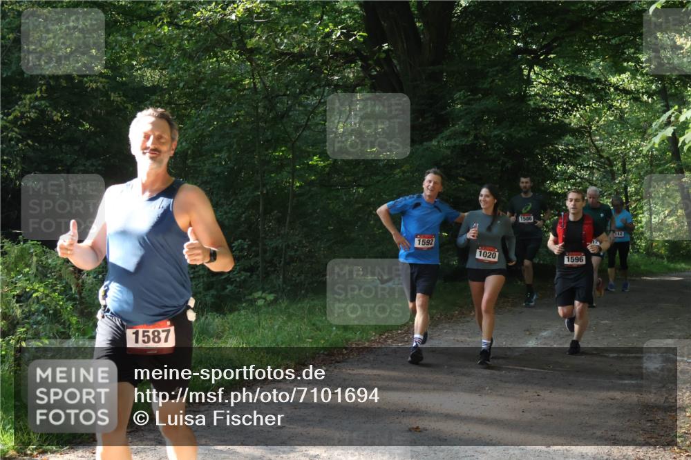 22.09.2024 - 32. Volkslauf durch das schöne Alstertal Luisa Fischer http://msf.ph/oto/7101694 22.09.2024 10:22:16 Laufen 1587, 1592, 1020, 1586, 1596, 112 meine-sportfotos.de